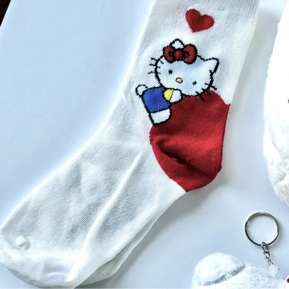 ❤️(HK0042) Hello Kitty Adorable 4-Piece Cozy Plush Purse Bundle. - Picture 6 of 9